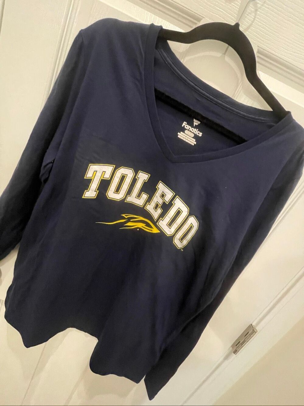 Toledo Rockets Fanatics Navy Long Sleeve Shirt XL NWOT